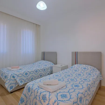 Kiralik * Φετιγιέ